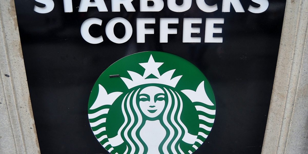 starbucks, coffee, drink-2640617.jpg